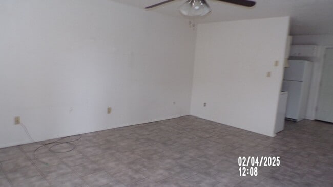 Building Photo - Great Condo located on the Westside of Lawton