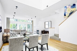 Building Photo - 14 Chauncy St