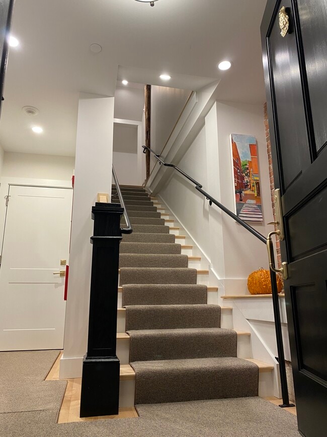 Front entrance - 45 Market St