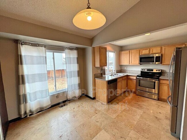 Building Photo - 12673 Green Cir