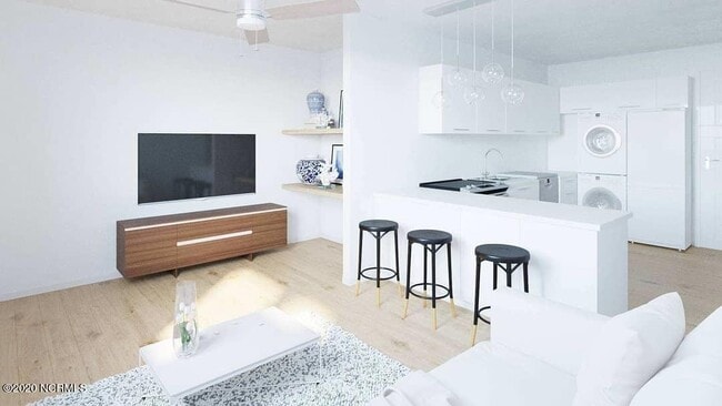 Foto del edificio - 426 W 5th St
