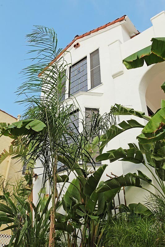 Foto del edificio - 166 N Edgemont St