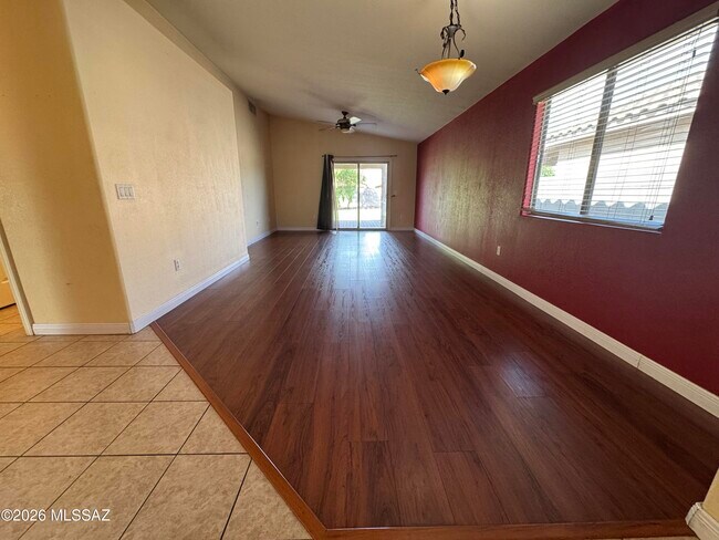 Foto del edificio - 6519 E Cooperstown Dr