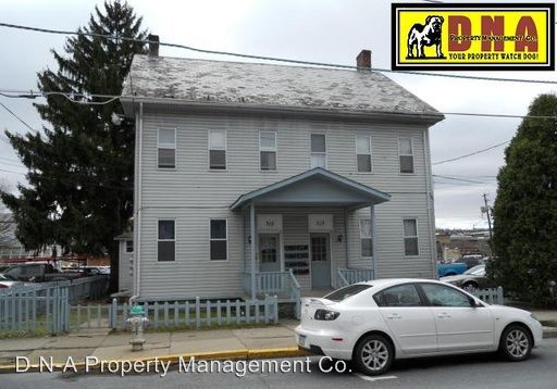 Primary Photo - 715 Monroe St