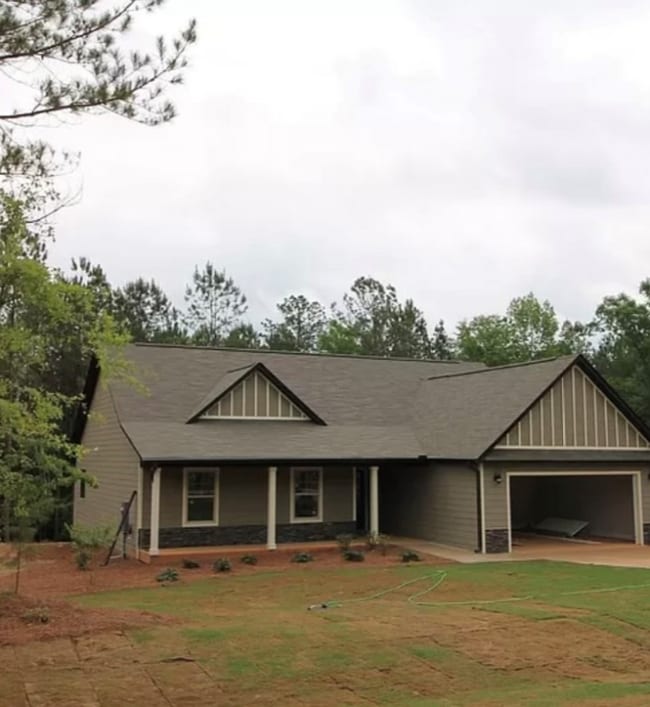 Building Photo - 1040 Matthew Ln