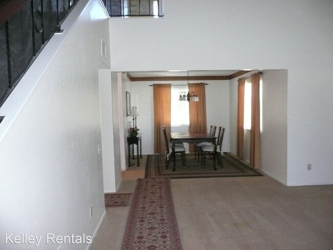 Building Photo - 4 br, 3 bath House - 2441 San Pablo Ct