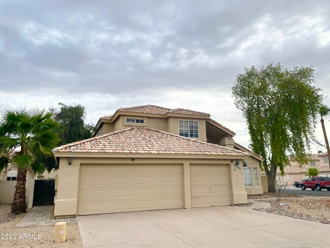 Building Photo - 11417 W Sage Ct