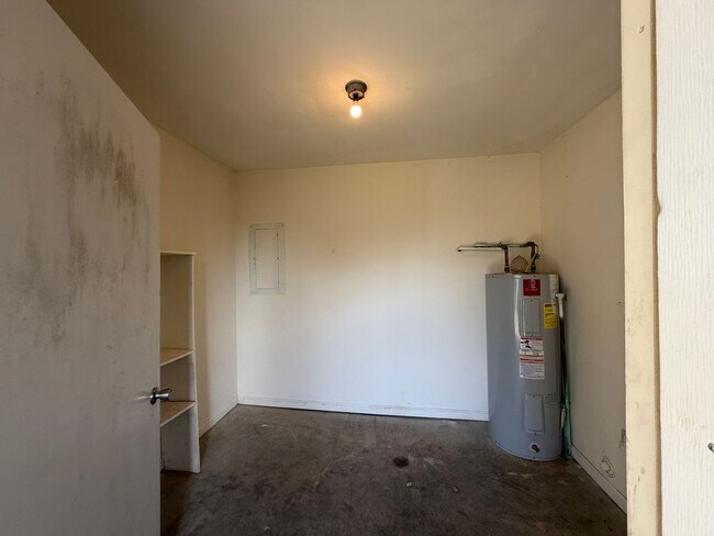 Foto del edificio - North Roanoke County Duplex!