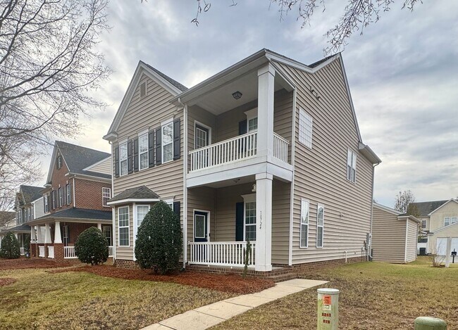 Building Photo - Beautiful 3BR/2.5BA Hous in the Ballantyne Area; Great Schools!