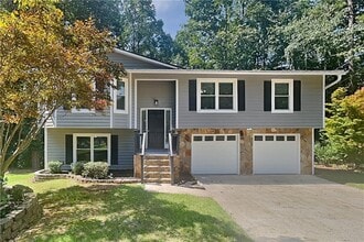 Building Photo - 1842 Jarrett Dr