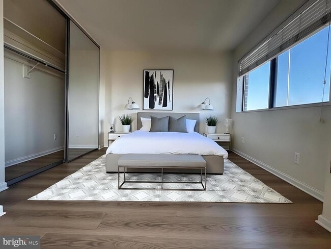 Foto del edificio - 2059 Huntington Ave