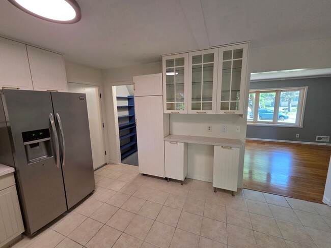 Foto del edificio - Renovated Beauty in Spring Lake Park