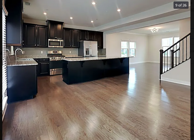 Building Photo - 2079 Oglethorpe Dr