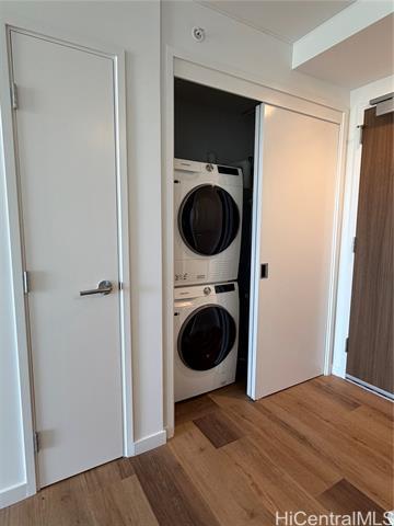 Building Photo - 1515 Liona St