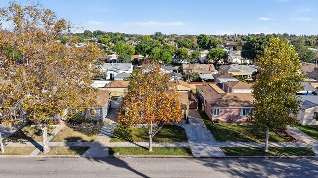 Foto del edificio - Beautifully Remodeled 3-Bedroom Home in Pr...