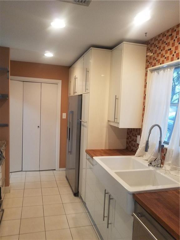 Foto del edificio - 5113 Avenue H
