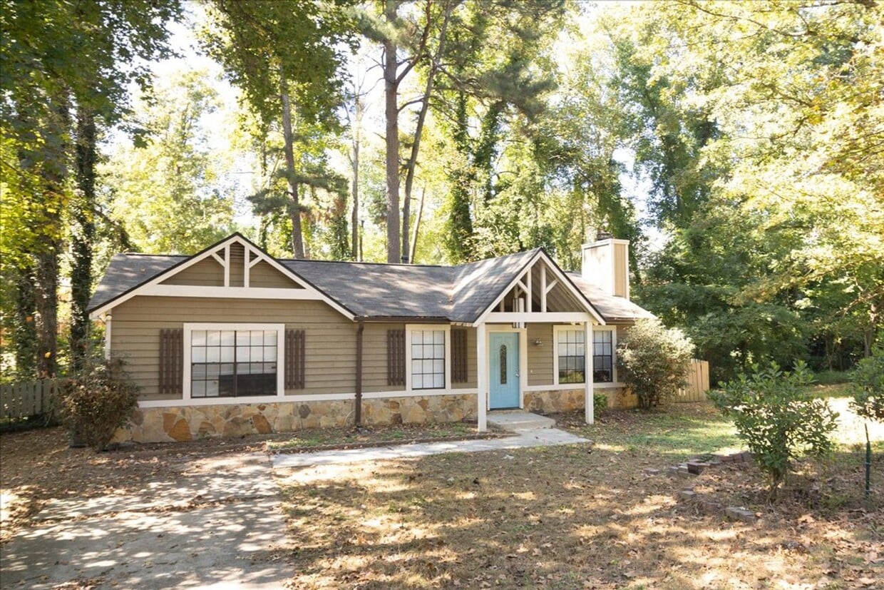 Primary Photo - 3bd/2ba Home in Cul-De-Sac in Quiet Neighb...