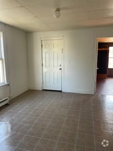 Building Photo - 219 Floral Ave
