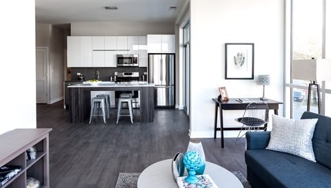 Photo - 2450 W Armitage Ave Apartment