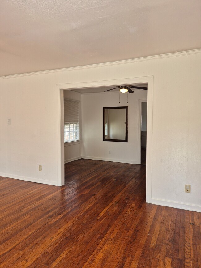 Foto del edificio - 3515 Ozark St