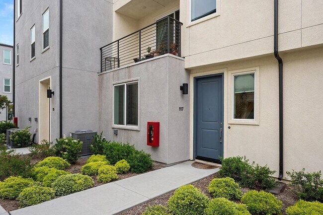 Foto del edificio - 5495 Seacliff Pl