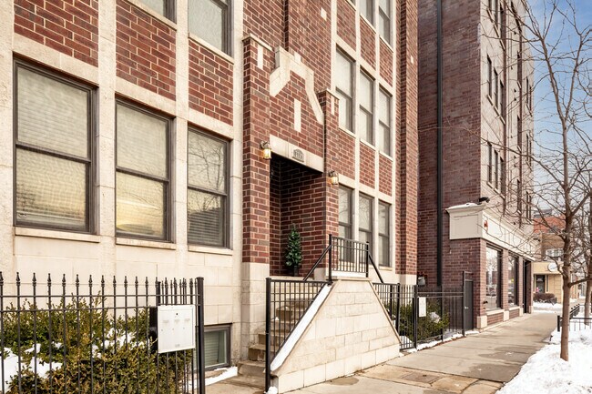 Entrance - 3709 N Ashland Ave