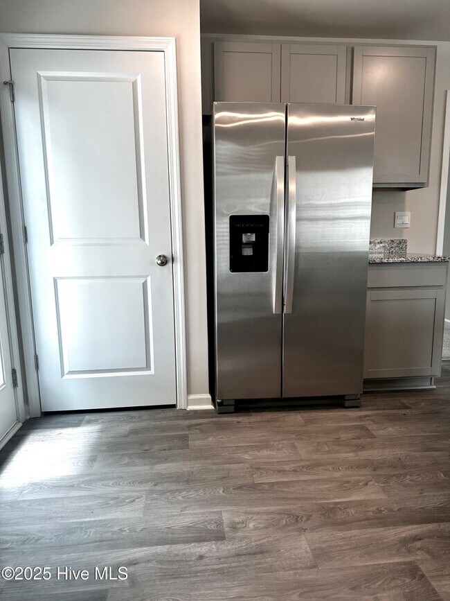 Foto del edificio - 1710 Whispering Pine St SW
