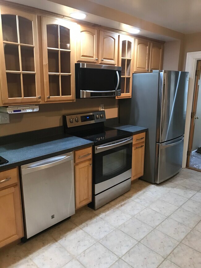 80 Arch St, Middleboro, MA 02346 Apartments Middleboro, MA