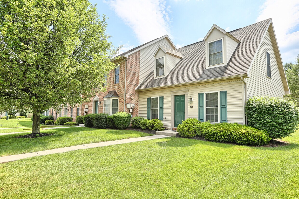 Rockledge Town Homes Apartments Mechanicsburg, PA