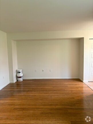 Building Photo - 40 Mimosa Ct