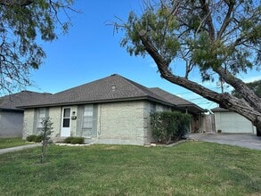 Building Photo - 4805 Lavaca Dr