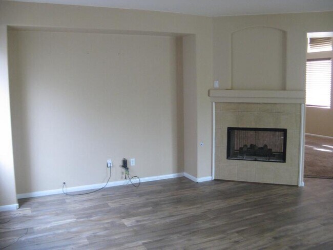 Building Photo - 2795 Desert Zinnia Ln