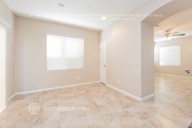Building Photo - 8432 Quarentina Ave