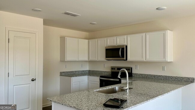 Building Photo - 508 Liberty Hall Dr