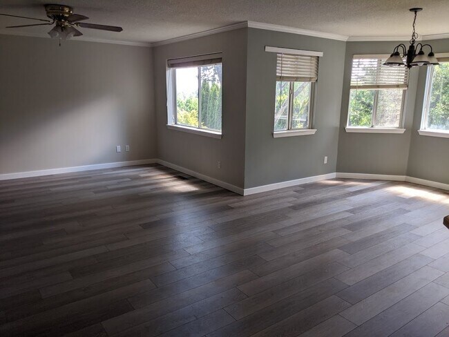 Foto del edificio - 13360 SW Hanson Rd