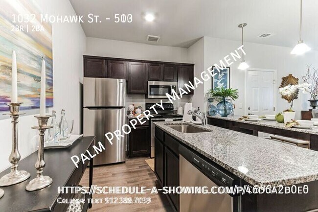 Foto del edificio - 1032 Mohawk St