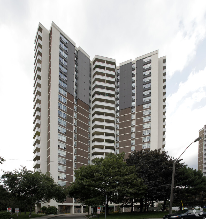 Building Photo - Helliwell Place
