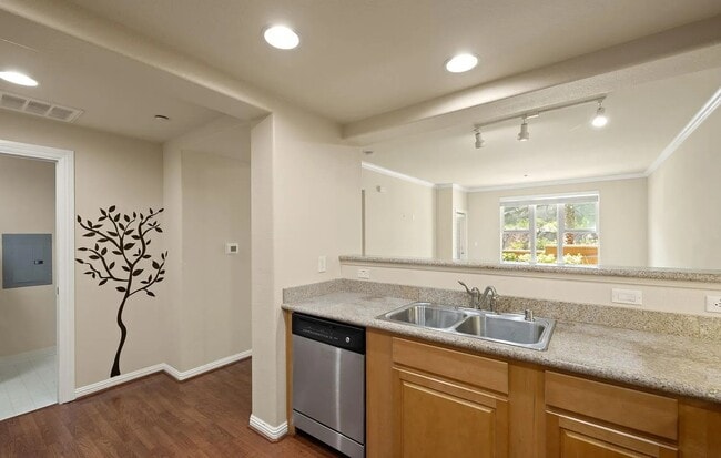 Building Photo - 2260 Gellert Blvd