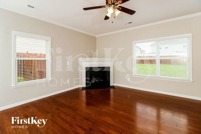Building Photo - 6608 Championship Dr