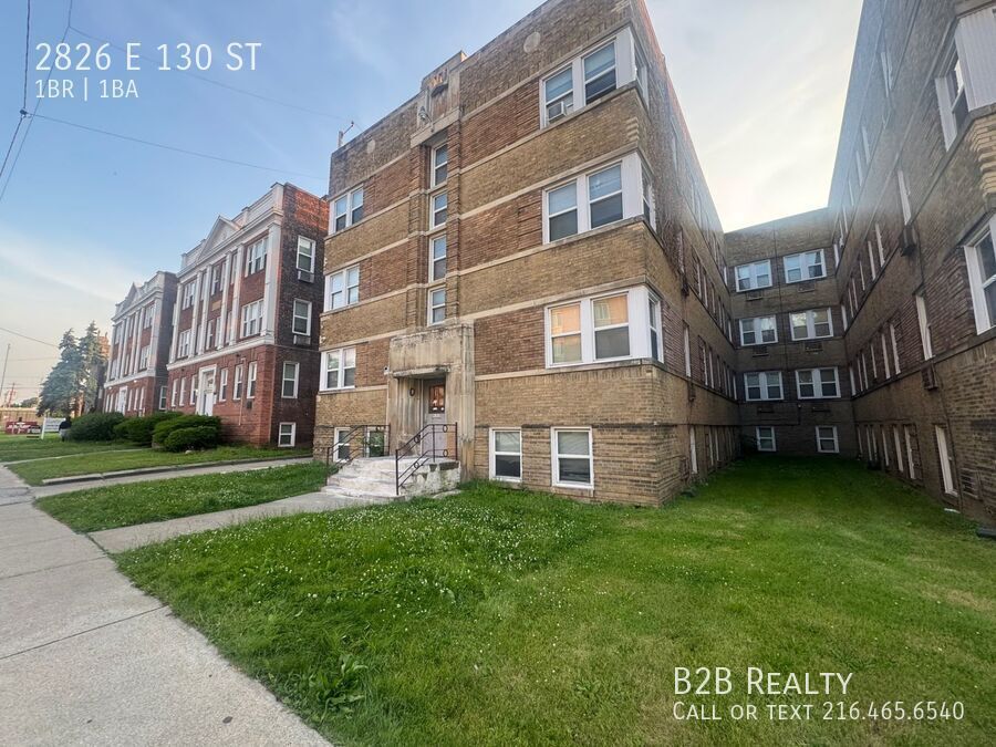 Foto principal - 2826 E 130th St