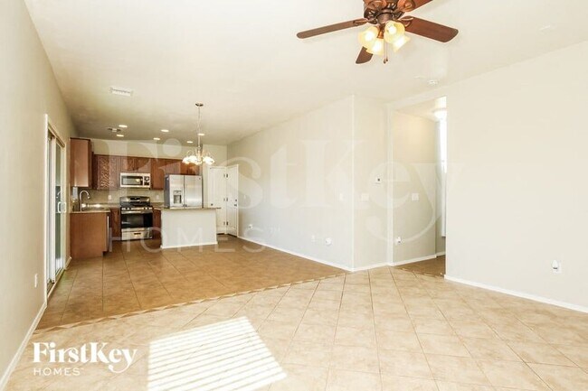 Foto del edificio - 12072 W Formosa Ln