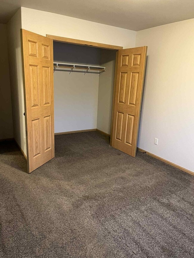 Foto del edificio - 1412 12th Ave SE