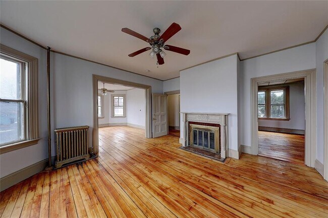Building Photo - 45 Cypress St