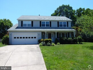Building Photo - 5605 Skate Ct