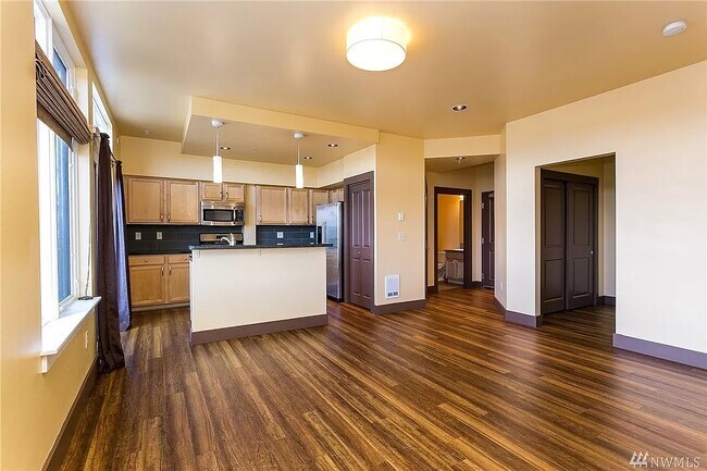 Foto del edificio - 3111 NEWMARKET St