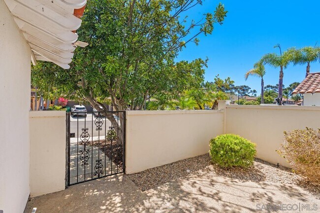 Foto del edificio - 4626 Tarantella Ln
