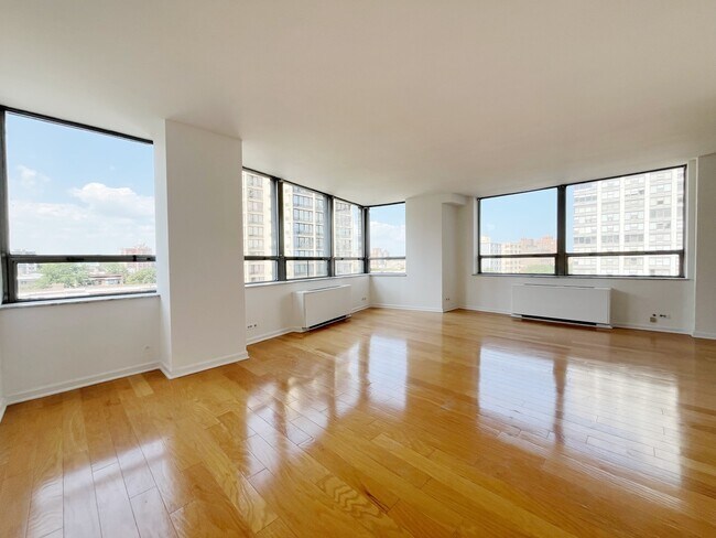 Foto del edificio - 5701 N Sheridan Rd
