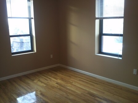 Building Photo - 320 E 94th St