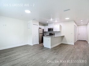 Building Photo - 326 S Grosse Ave