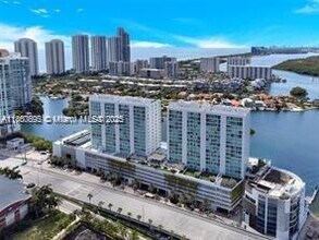 Building Photo - 400 Sunny Isles Blvd